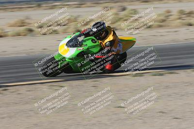 media/Sep-20-2025-Race Pace (Sat) [[d4e1b33f4d]]/Non Verified/Turn 4 Inside (8am)/